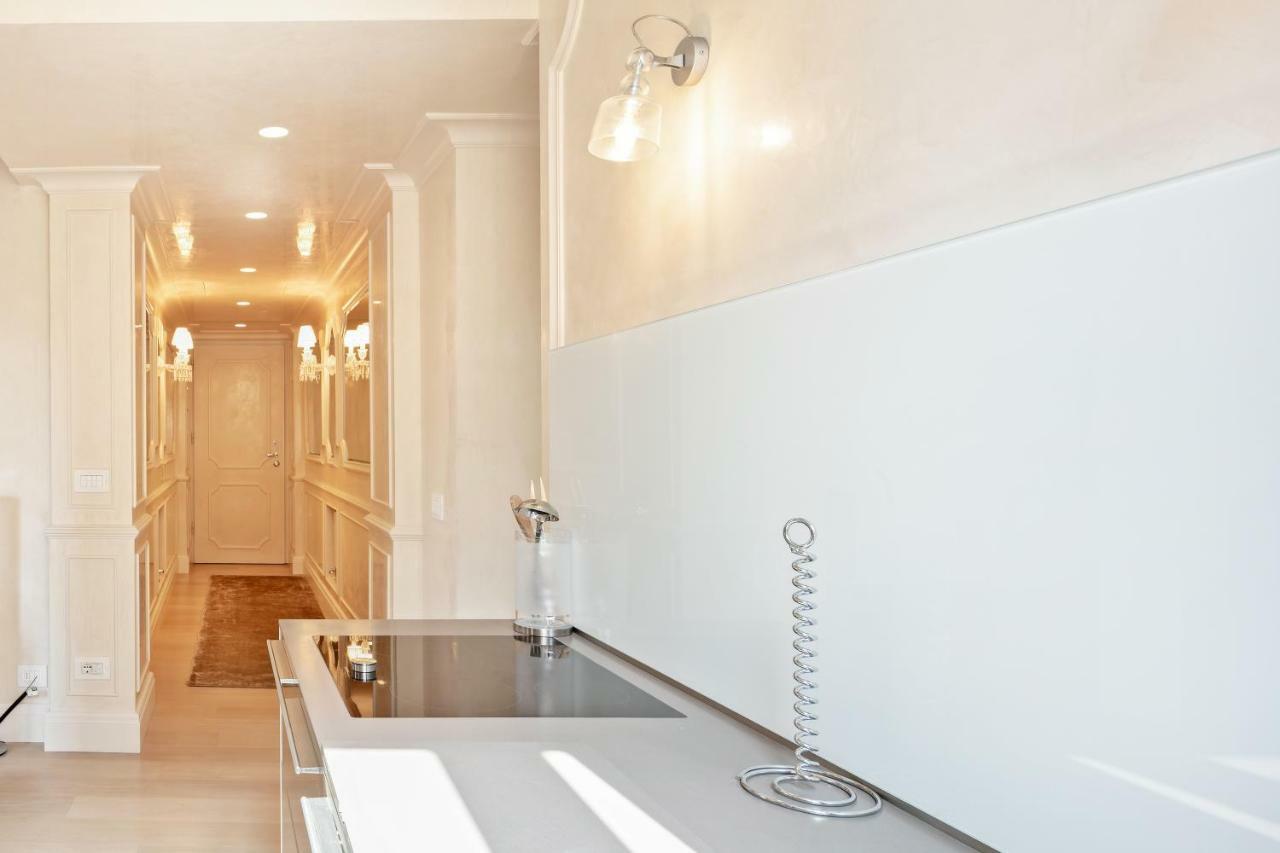 Apartamento Exclusive Penthouse Il Magnifico - Free Parking Florencia Exterior foto
